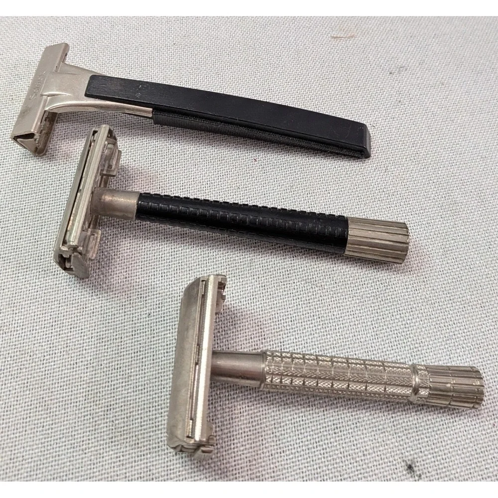 Gillette Schick Safety Razor Set Men OS Silver Black Fair Vintage Shaving Lot